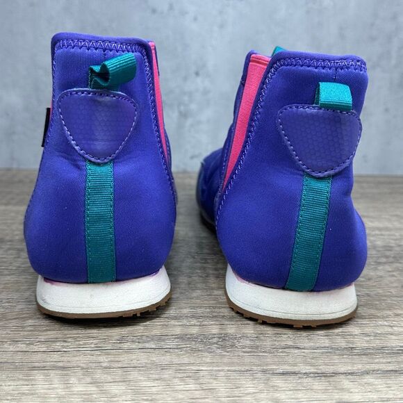 Teva~Girls~”Ember Mid Ultraviolet/Pink Quilted Classic Micro-Fiber Bootie~Size 4 - Picture 4 of 8